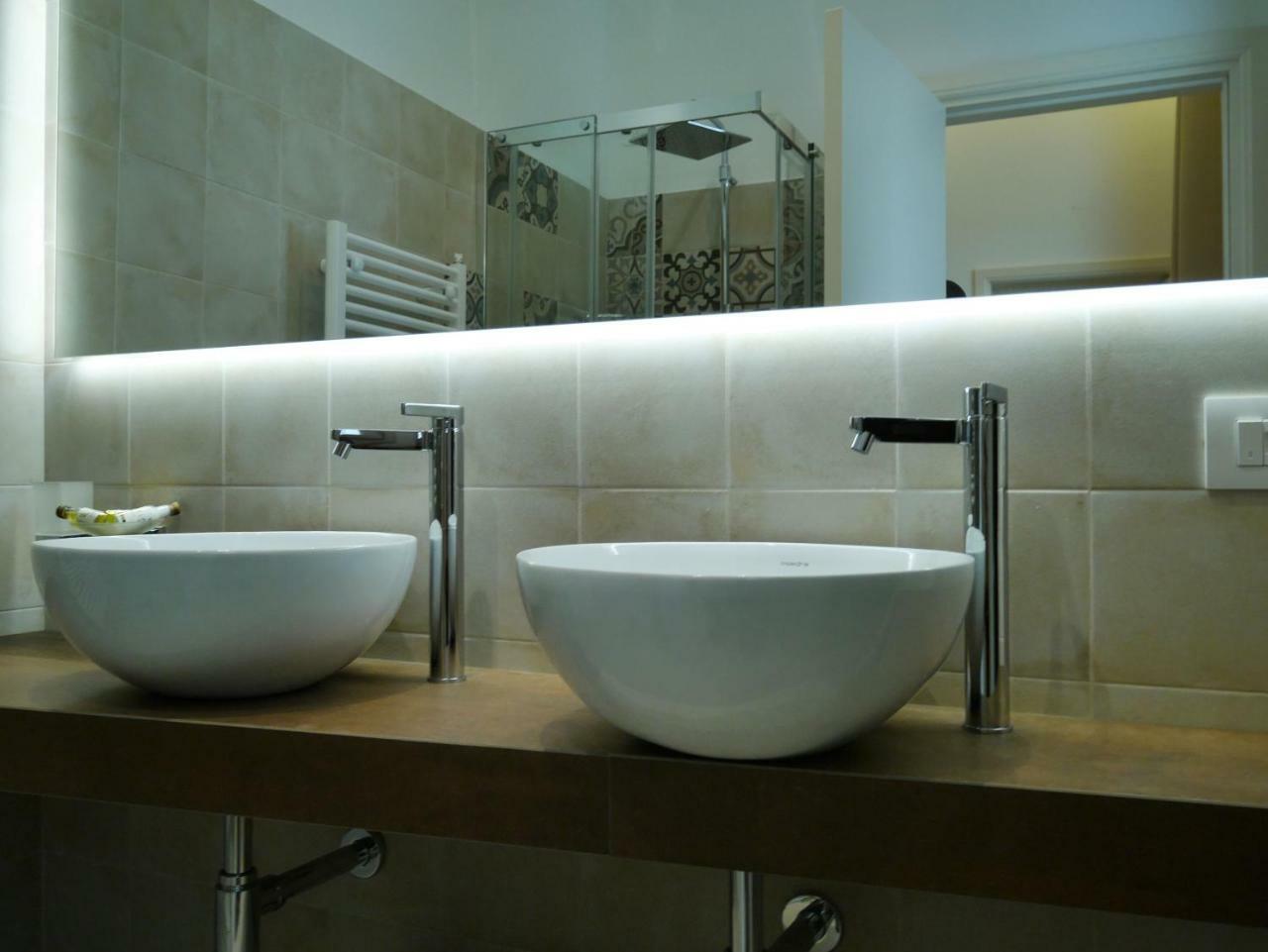 Palazzo San Lazzaro Bed & Breakfast Lecce Bagian luar foto